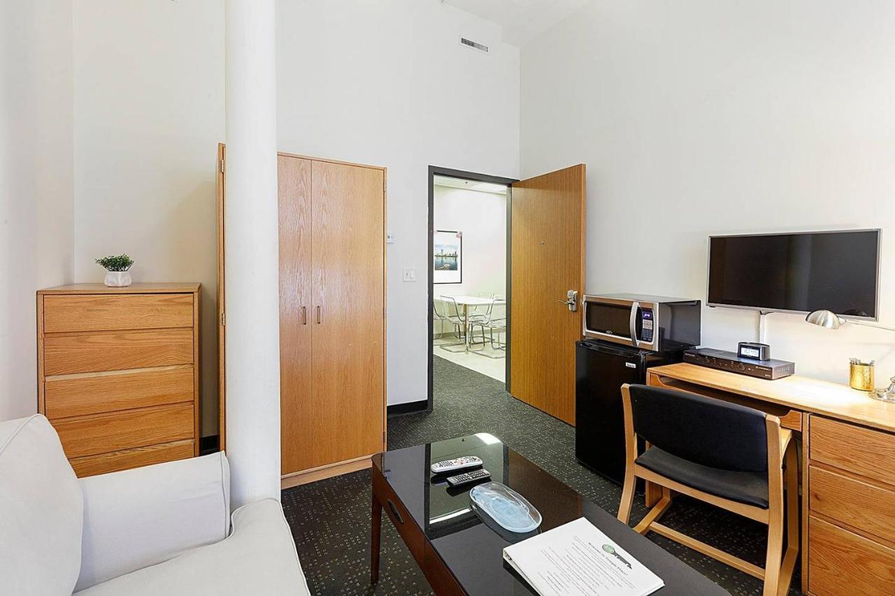 ボストンStudio Ready 4 Students & Traveling Professionals! 310アパートメント エクステリア 写真